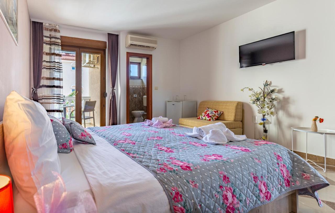 Villa San Rocco Bed & Breakfast 메덜린 외부 사진